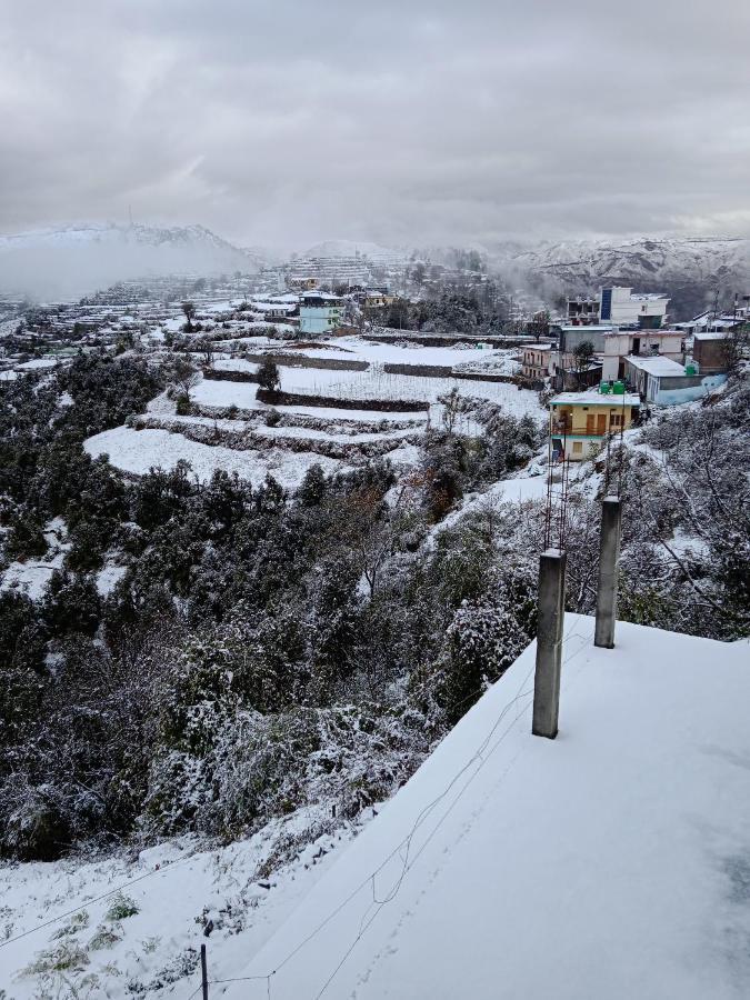 Veda Inn Chakrata Exteriér fotografie