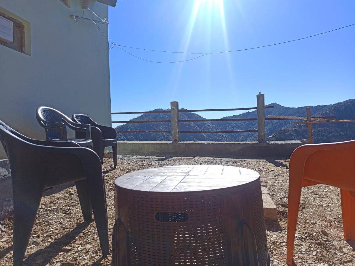 Veda Inn Chakrata Exteriér fotografie